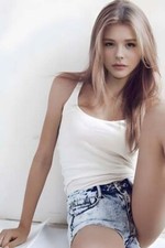 Chloe Grace Moretz Sexy Hot