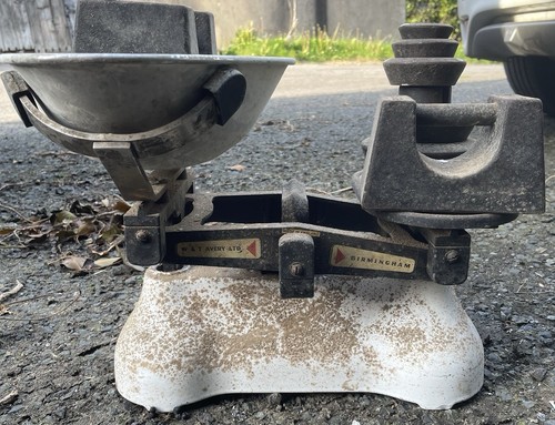 Avery vintage scales - avery,