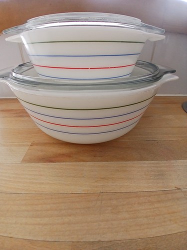 Pyrex casserole dish with lids - with,