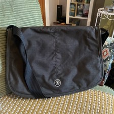 Crumpler Cross Body Messenger