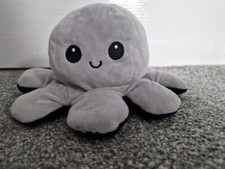 8" Reversible Flippy Octopus