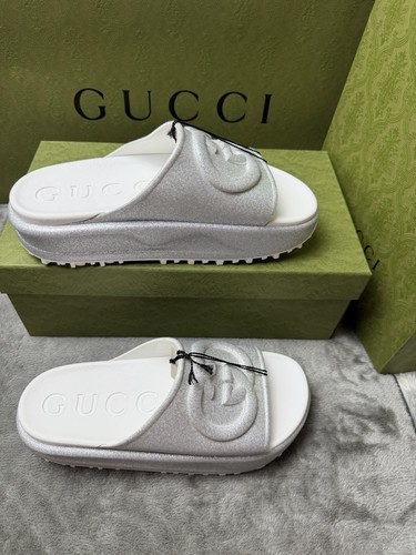 Gucci rubber slide sandals - gucci, gg