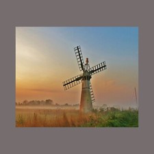 Norfolk Broads Windmill River Boating Holiday Canvas Pictures Wall Art Prints