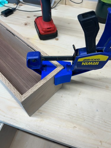 Degree corner clamp - 90,
