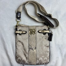 Vintage 2000s Coach Collette