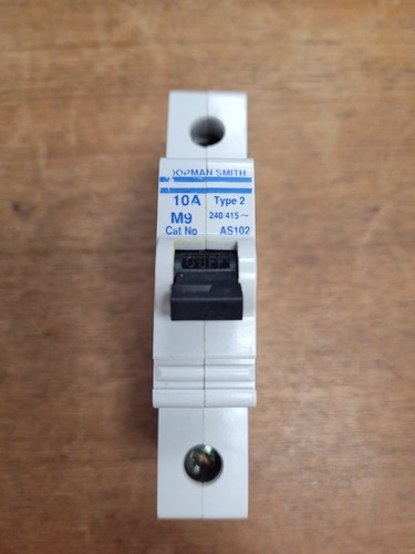 Dorman smith mcb single - single, pole