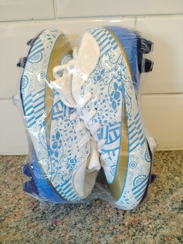 Boys football boots - 👟,