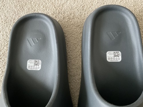 Adidas yeezy slide - adidas,