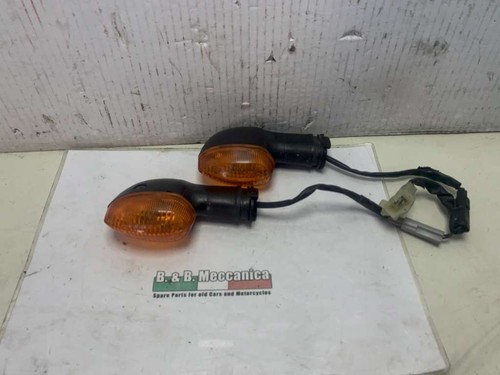 Pair indicators front - of,