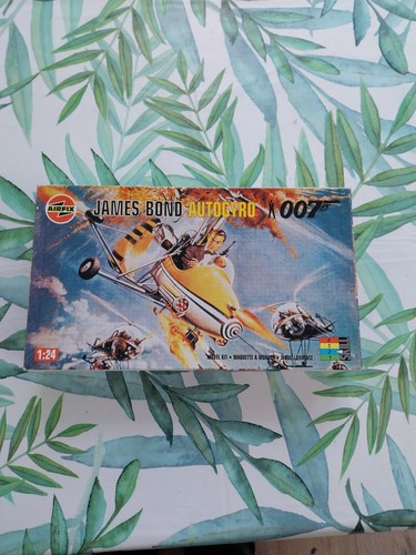 Airfix james bond autogyro - james,