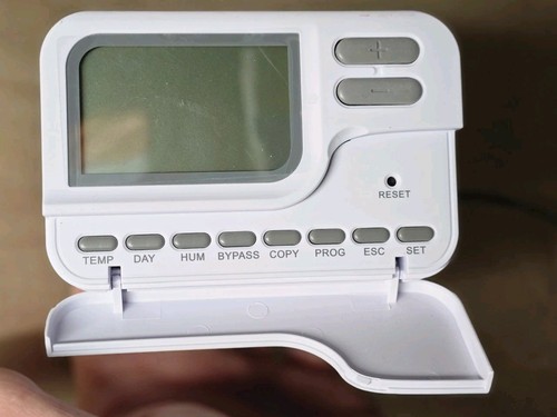 Programmable digital - programmable,