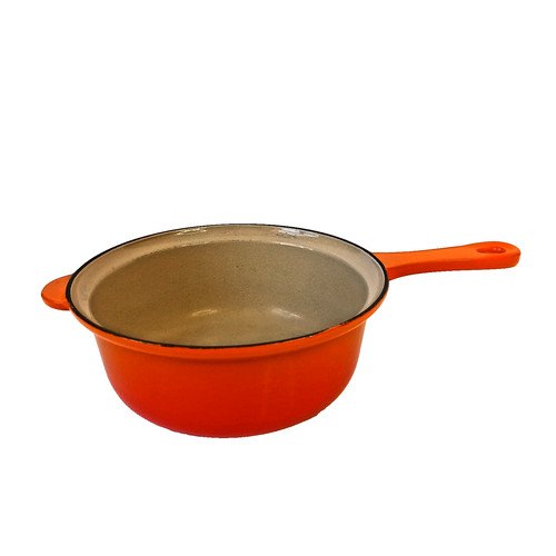 Creuset 22cm cast iron - le,