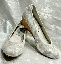 Pavers Silver Super Soft