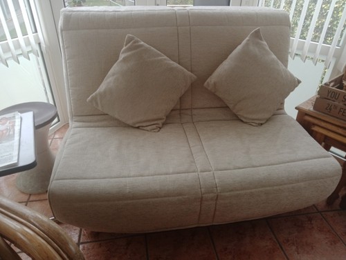 Slumberland 4foot sofa bed - slumberland,