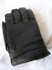 Vintage 1960s Mens Large Black Leather Gloves Wrist Strap Fleece England Made
