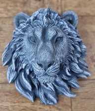 Concrete Lions Face Mane