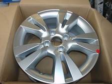 5402AQ Alloy 16 x 6 Wheel For