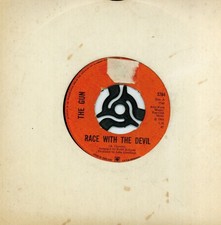 Vinyl 7 inch Single, THE GUN