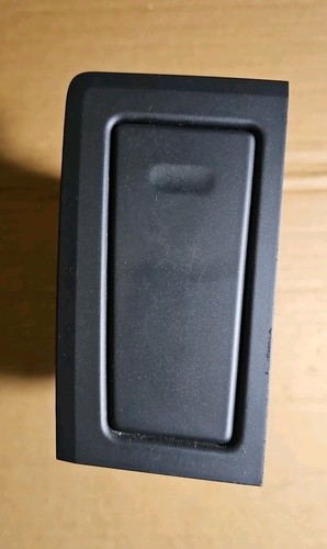 Volvo v70 cup holder 38657375 - cup,