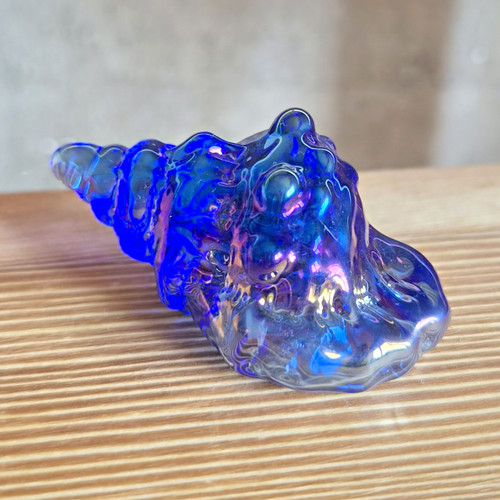 Mini blue glass seashell - blue,