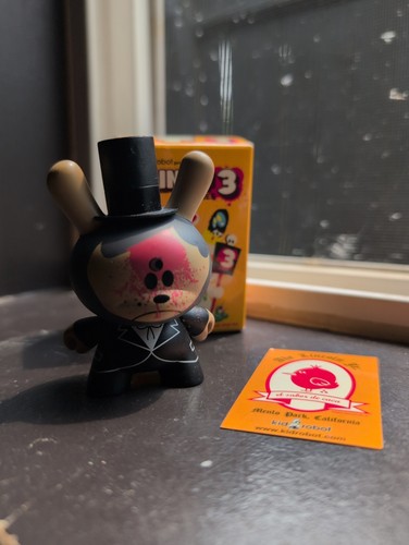 Kidrobot dunny 2006 - series, 3