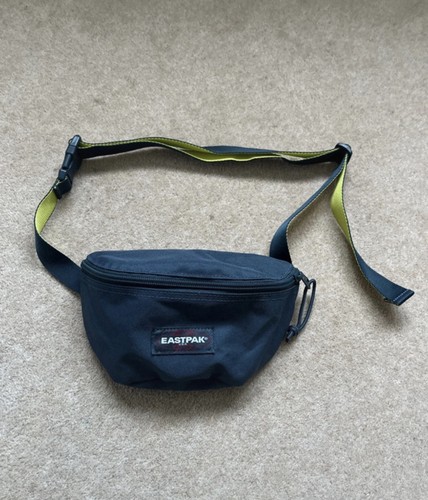 Navy and green eastpak - navy,