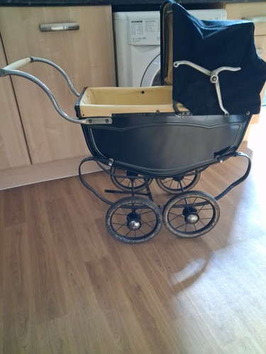 Freeley vintage dolls pram - freeley,