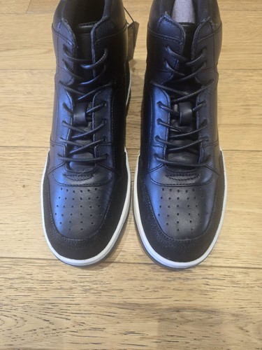 Brand new high top - brand,