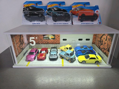 Hot wheels car - hot,