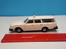 vintage Dinky Toys Volvo 265