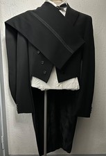 1950s Two Piece Men’s Evening Suit Vintage German Peek & Cloppenburg Bespoke 40