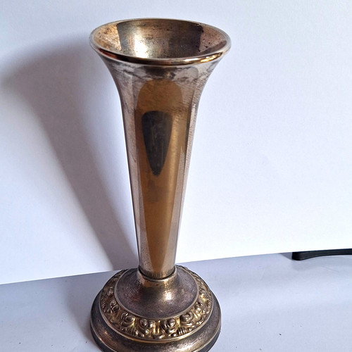 Silver plate trumpet bud - silver,