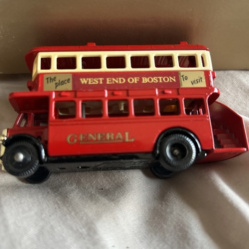 Lledo souvenir bus - dg15, west
