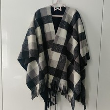 Blanket scarf style poncho