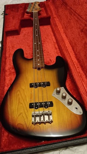 Fernandes fretless jazz - fretless, bass