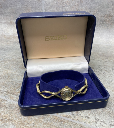 Seiko bracelet watch women - bracelet, women’s