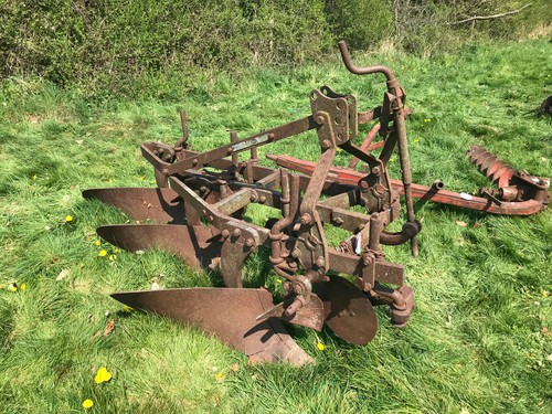 Ransomes furrow plough - 3,