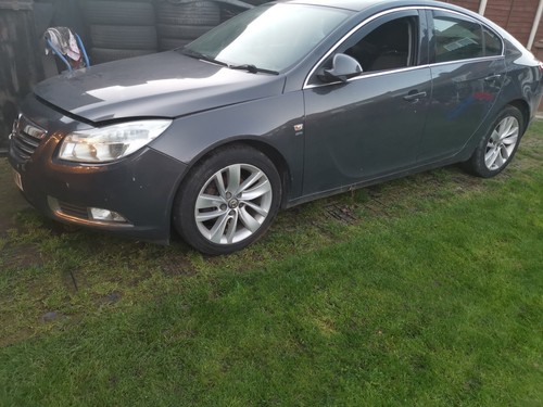 2013 insignia sri sat nav - ,