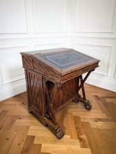 An Antique Victorian Arts and