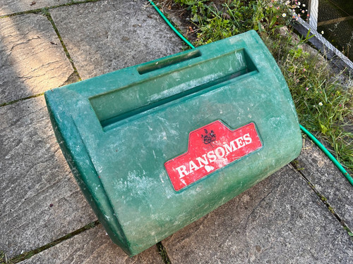 Ransomes cylinder grassbox - ransomes,