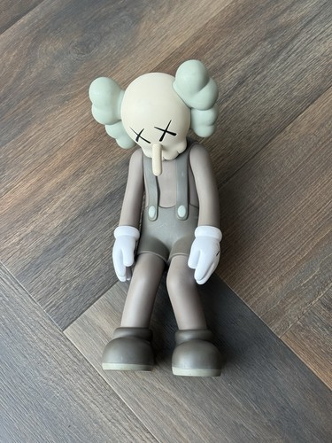 Kaws small lie - kaws,