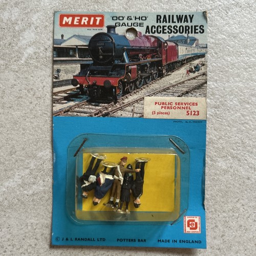 Merit gauge and - merit,