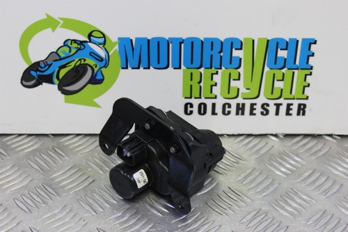 Yamaha xjr 1300 exhaust - yamaha,