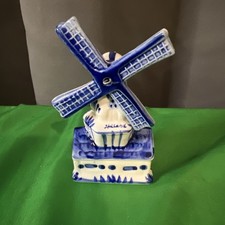 A blue and white ceramic