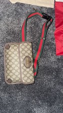 Gucci GG Supreme Crossbody