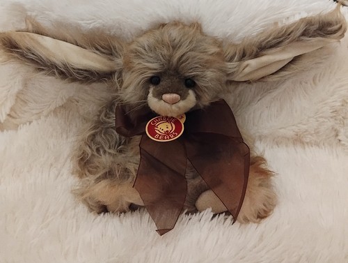 Retired charlie bears rabbit - retired,