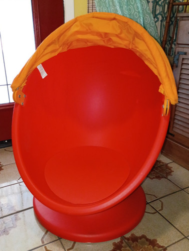 Ikea lömsk children chair - chair, egg