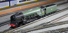 Hornby R3835 BR A2/3 Class
