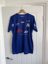 Canterbury Bulldogs NRL Training T-Shirt. MEN’S SIZE: LARGE.