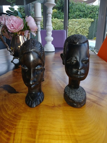 Pair vintage hand - of, 6"